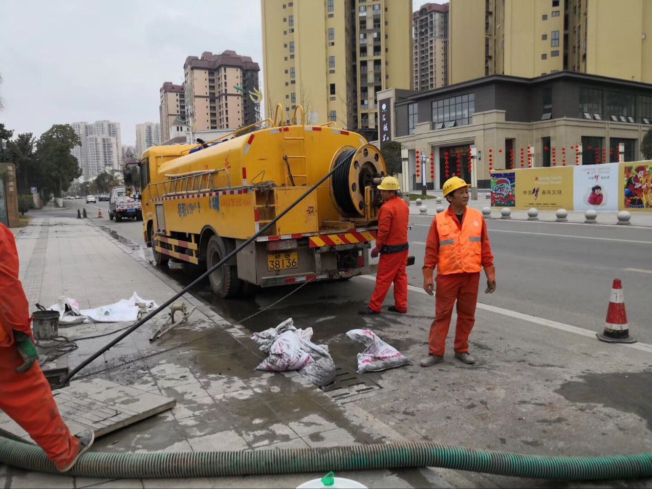 九湖镇排污管道清淤-管道清洗