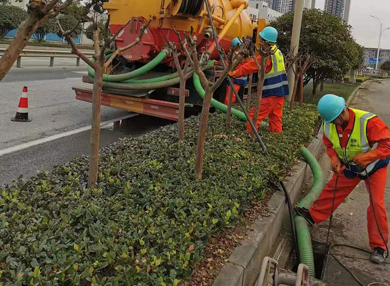 九湖镇市政管道清淤